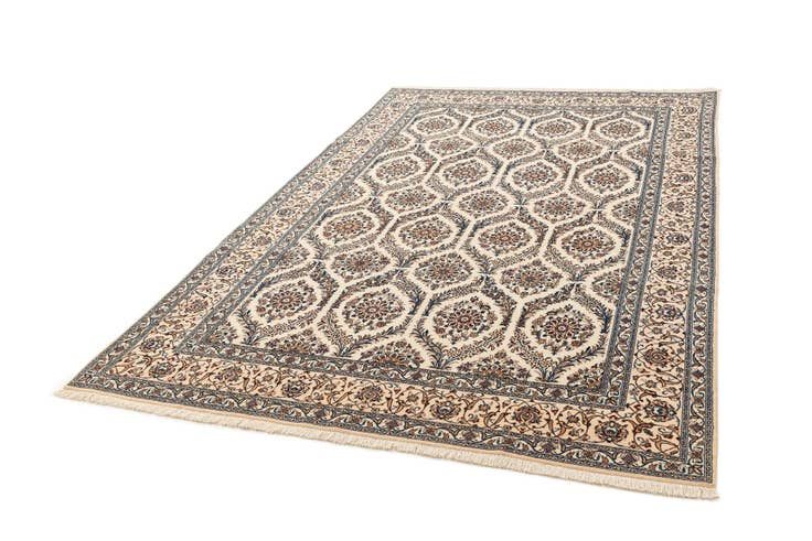 Detail image of 7' 1 x 10' 6 Hand Knotted Nain Rug