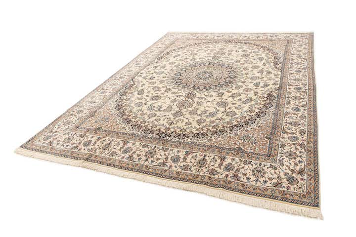 10' x 13' 4 Hand Knotted Nain Rug