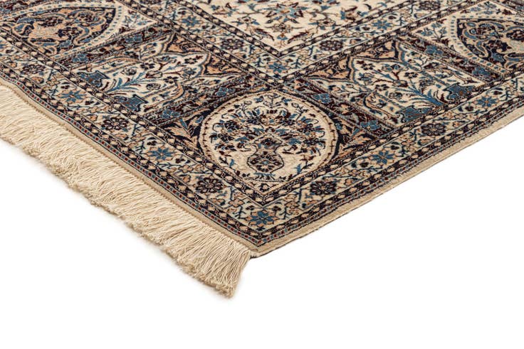 Detail image of 10' x 13' 4 Hand Knotted Nain Rug