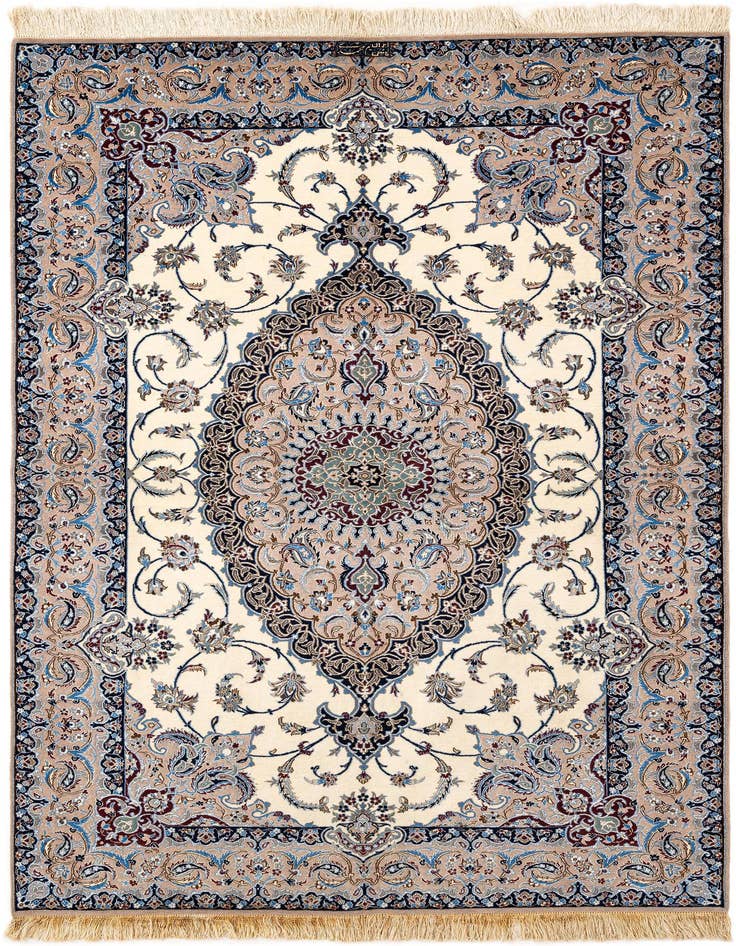 Detail image of 4' 4 x 6' 7 Hand Knotted Nain Rug