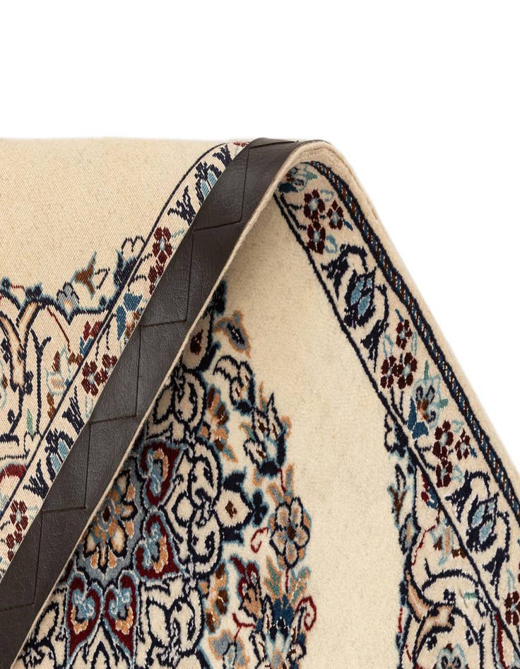 Detail image of 1' 9 x 2' 7  Hand Knotted Nain Rug