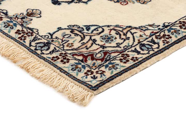 1' 9 x 2' 7 Hand Knotted Nain Rug