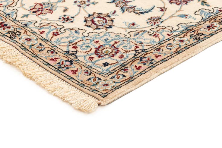 Detail image of 2' x 3' 5 Hand Knotted Nain Rug