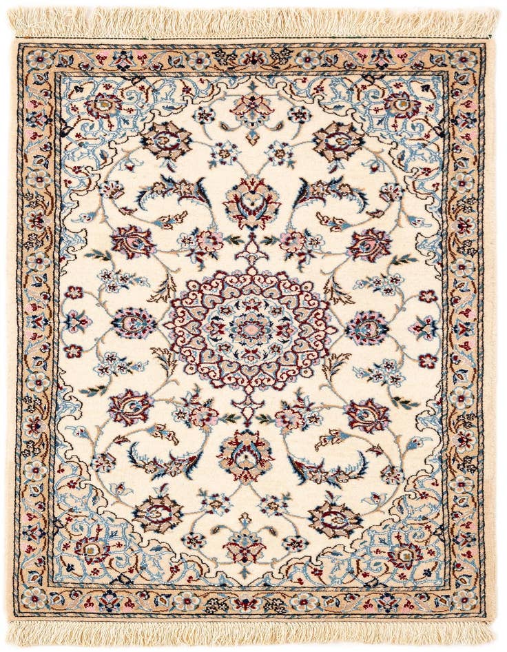 Detail image of 2' x 3' 5 Hand Knotted Nain Rug