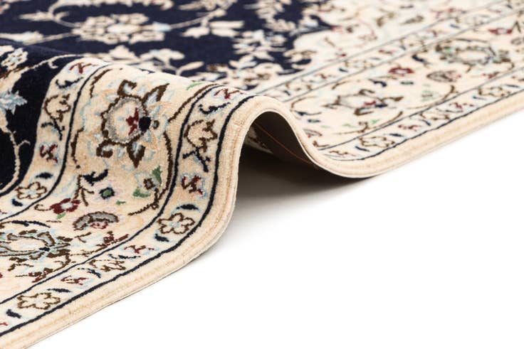 Detail image of 3' 3 x 5' 2 Hand Knotted Nain Rug