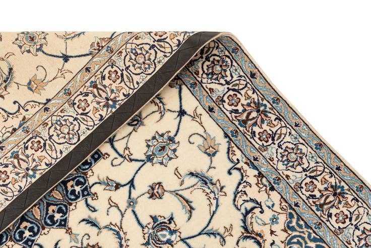 Detail image of 3' 3 x 4' 10 Hand Knotted Nain Rug