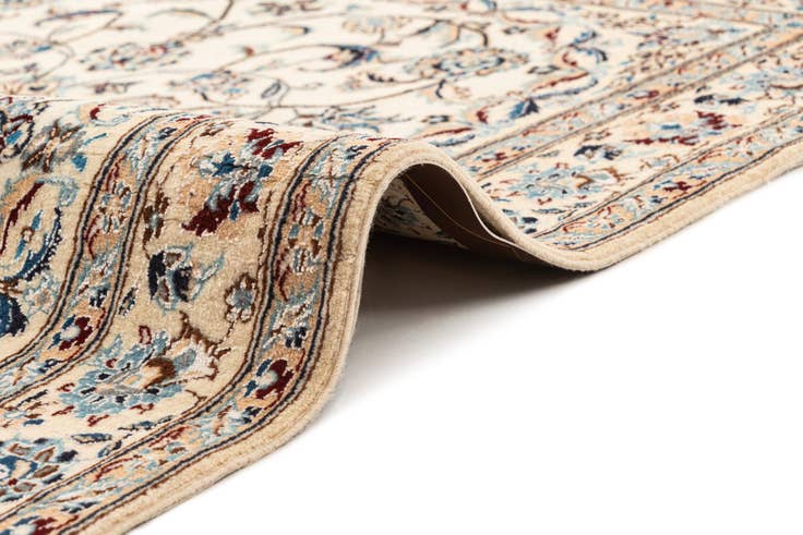 Detail image of 3' 1 x 4' 8 Hand Knotted Nain Rug