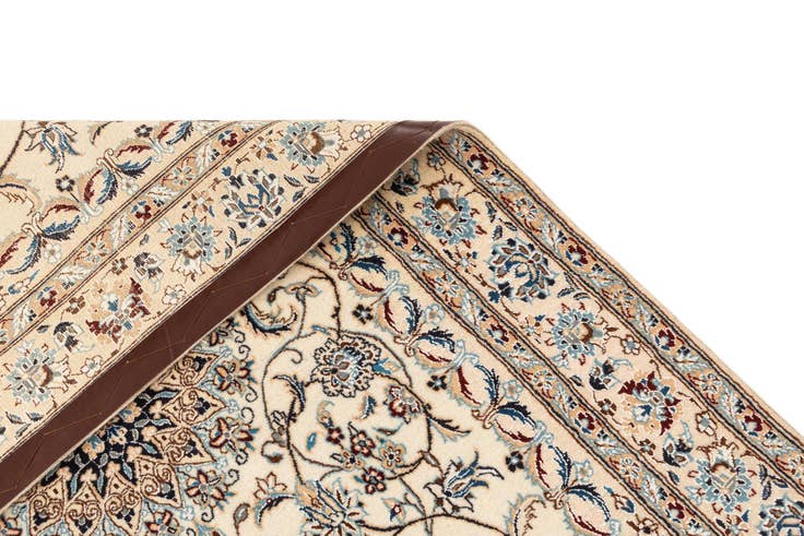 Detail image of 3' 1 x 4' 8 Hand Knotted Nain Rug