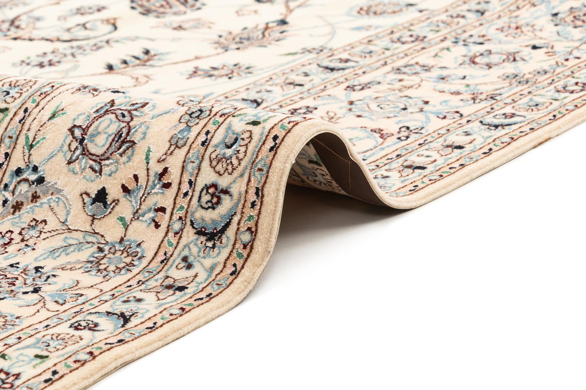 6' 9 x 9' 10 Hand Knotted Nain Rug
