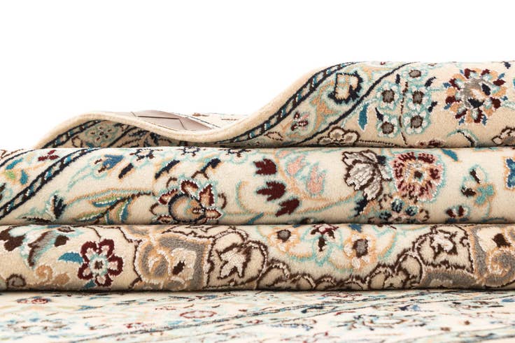 Detail image of 4' 4 x 6' 8 Hand Knotted Nain Rug