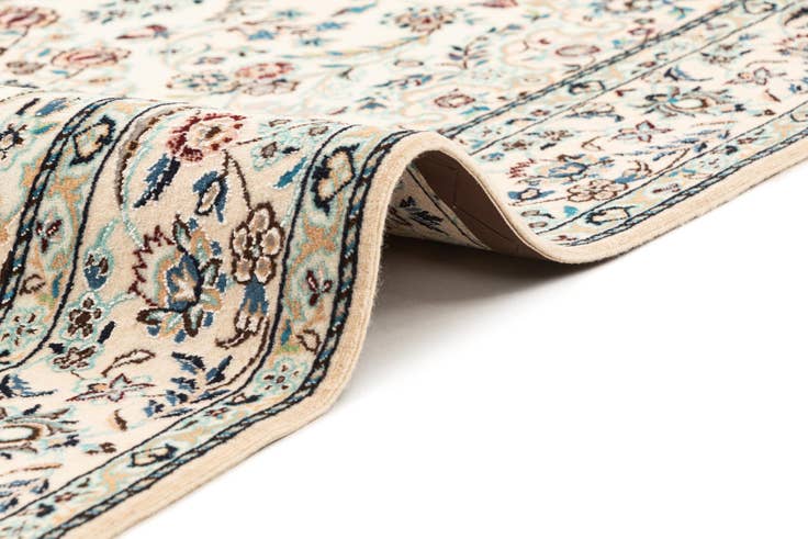 Detail image of 4' 4 x 6' 8 Hand Knotted Nain Rug