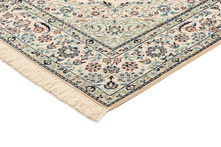 4' 4 x 6' 8 Hand Knotted Nain Rug