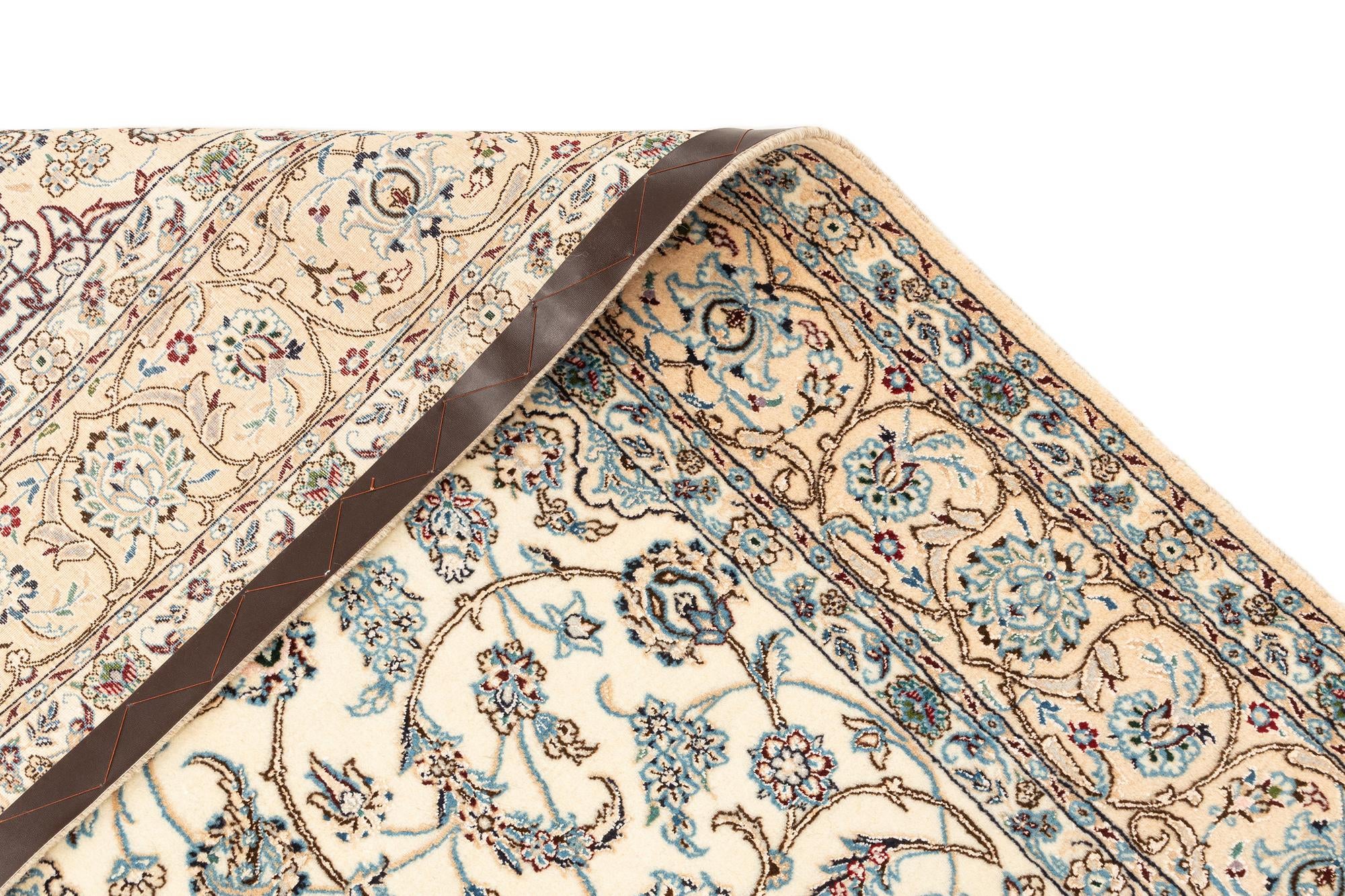 5' 3 x 8' 6 Hand Knotted Nain Rug