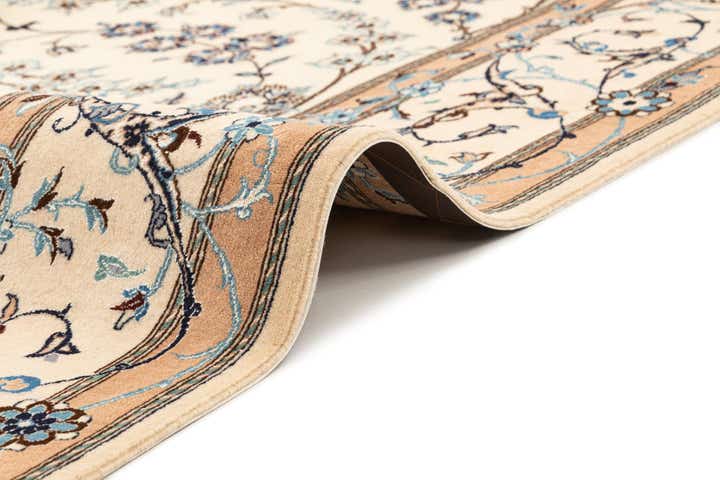 5' 3 x 8' 6 Hand Knotted Nain Rug