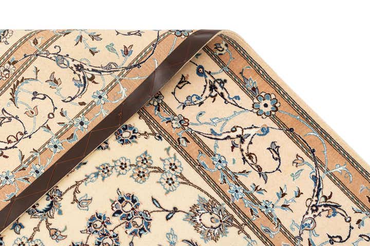 5' 3 x 8' 6 Hand Knotted Nain Rug