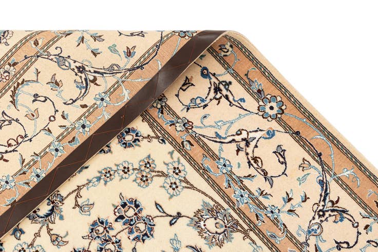 Detail image of 5' 3 x 8' 6 Hand Knotted Nain Rug