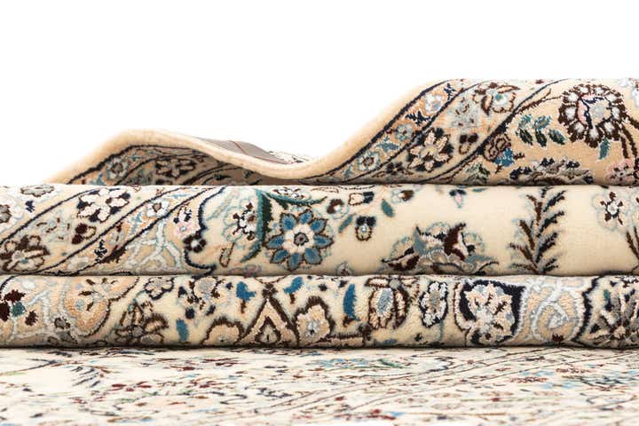 4' 11 x 8' 4 Hand Knotted Nain Rug