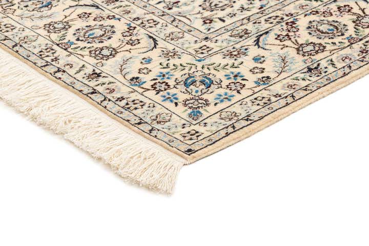 4' 11 x 8' 4 Hand Knotted Nain Rug