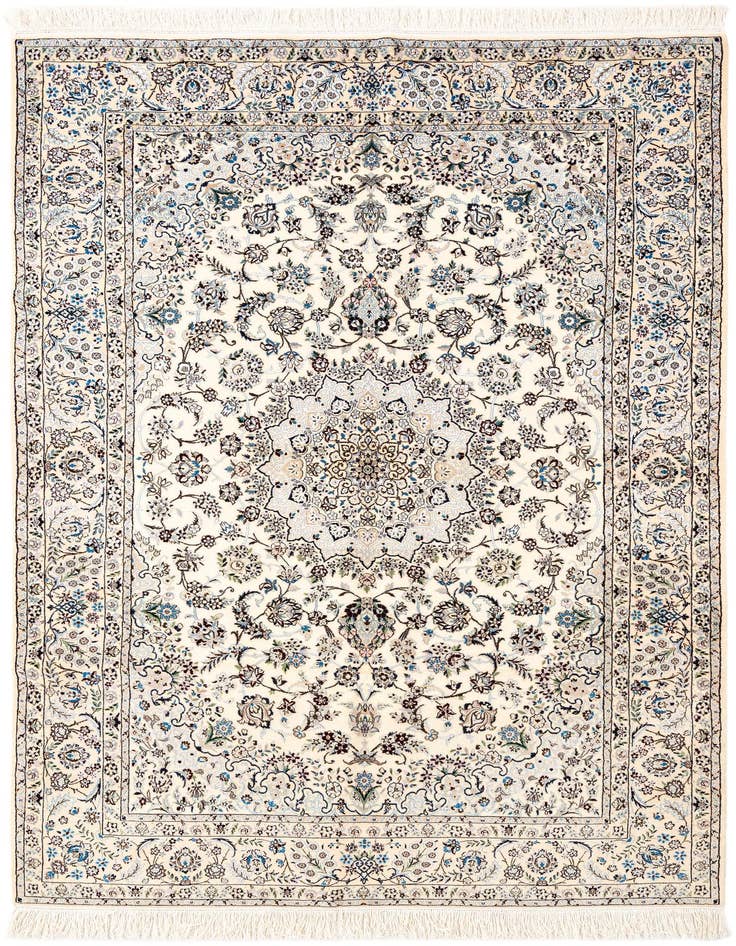 Detail image of 4' 11 x 8' 4 Hand Knotted Nain Rug