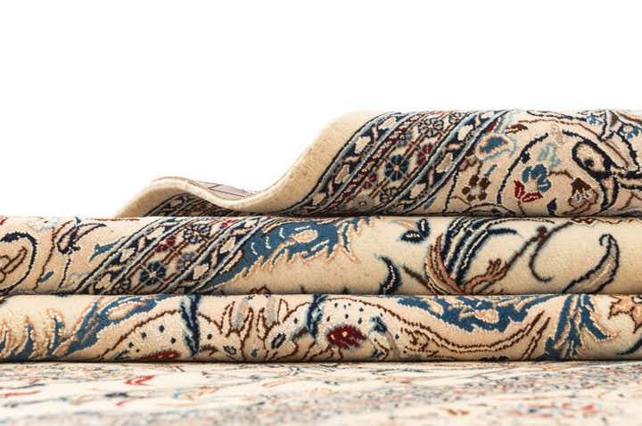 4' 11 x 8' 3 Hand Knotted Nain Rug