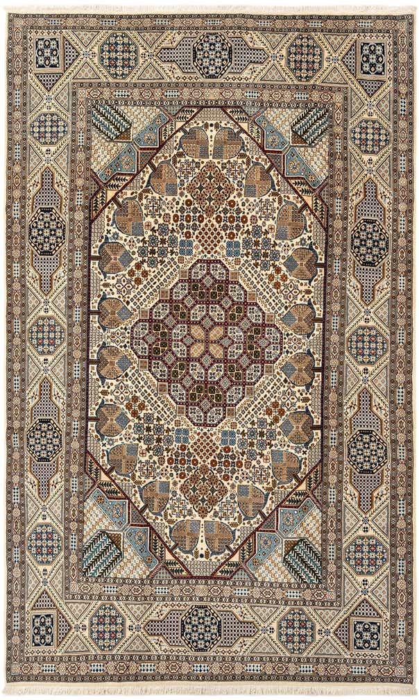 6' 11 x 11' 3 Hand Knotted Nain Rug