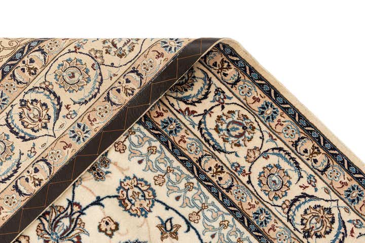 5' 2 x 8' 4 Hand Knotted Nain Rug