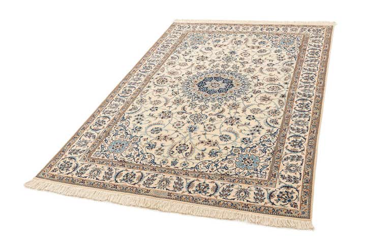 5' 1 x 7' 11 Hand Knotted Nain Rug