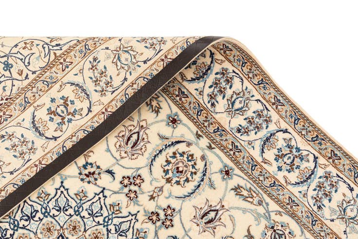 Detail image of 5' 1 x 7' 11 Hand Knotted Nain Rug