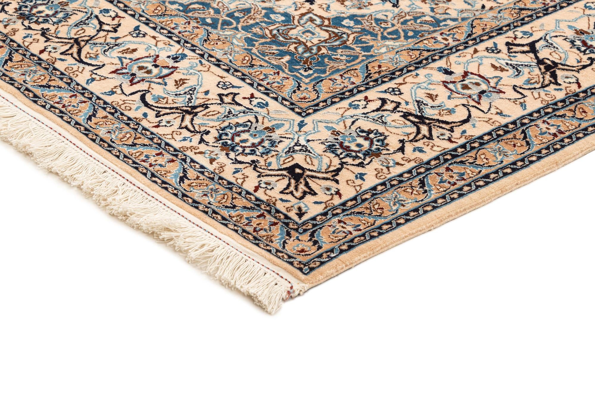 4' 11 x 7' 7 Hand Knotted Nain Rug