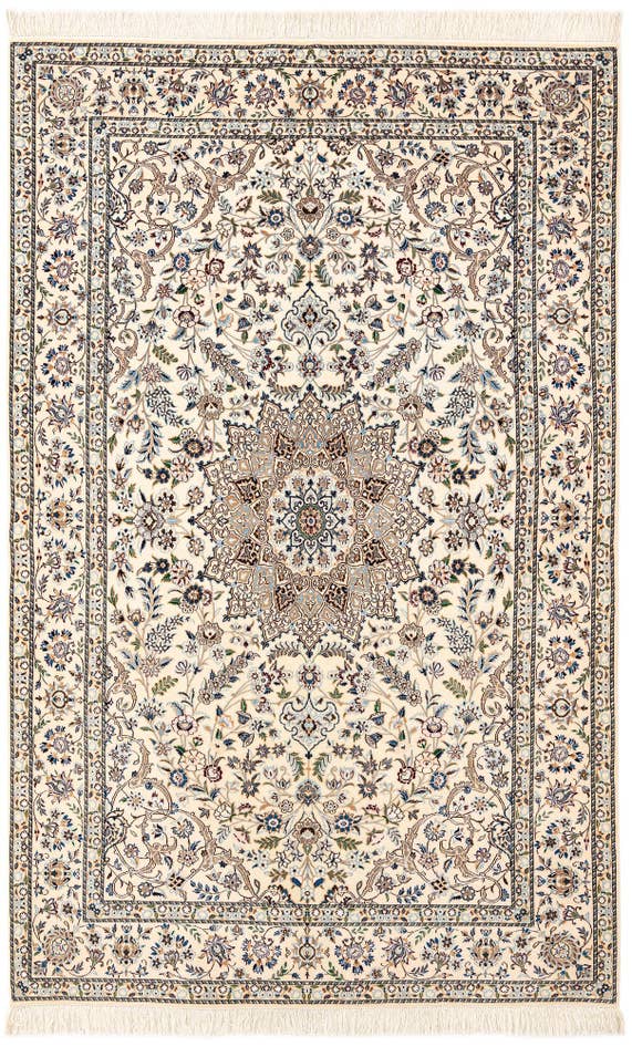 Detail image of 4' 11 x 7' 7 Hand Knotted Nain Rug