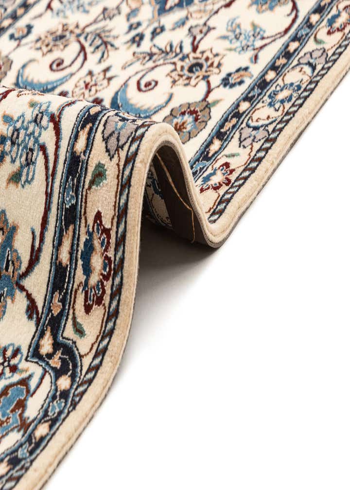 1' 7 x 9' 9 Hand Knotted Nain Rug