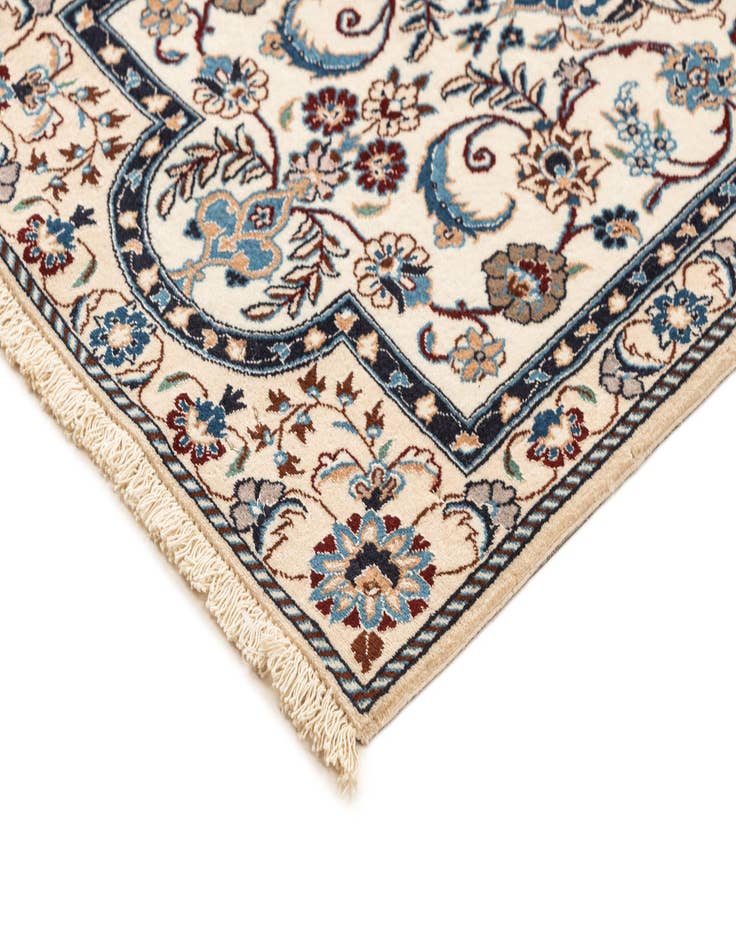 Detail image of 1' 7 x 9' 9 Hand Knotted Nain Rug
