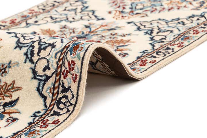 1' 7 x 6' 6 Hand Knotted Nain Rug