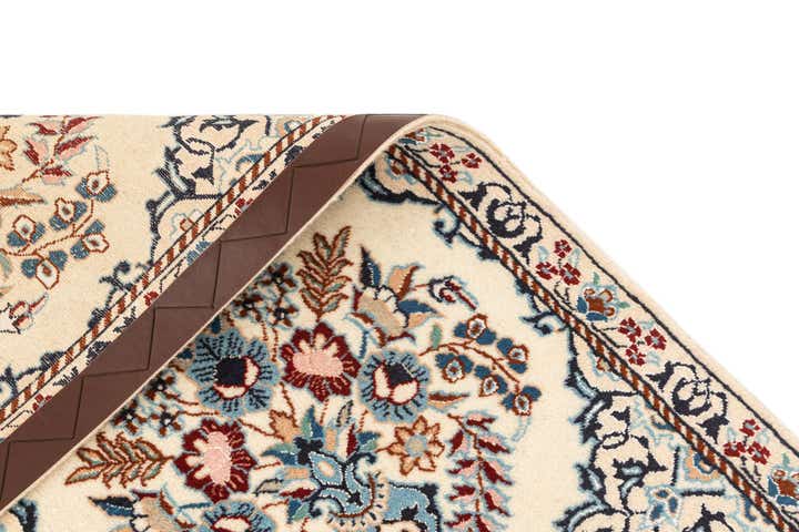 1' 7 x 6' 6 Hand Knotted Nain Rug