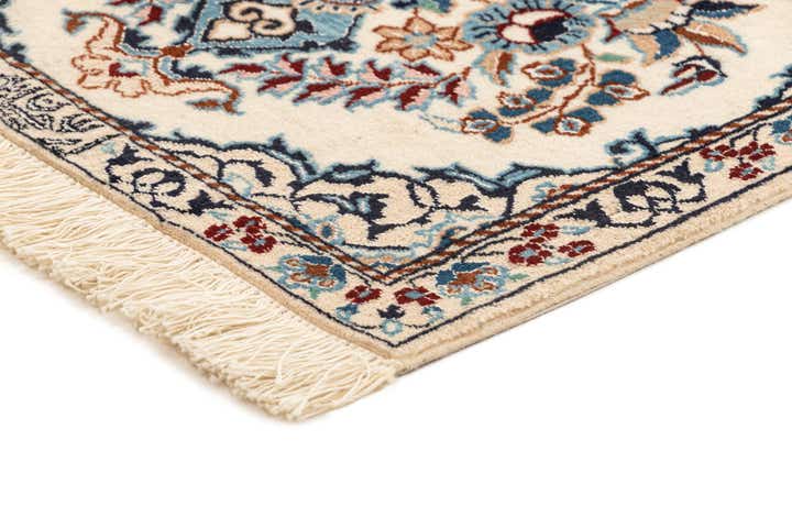 1' 7 x 6' 6 Hand Knotted Nain Rug
