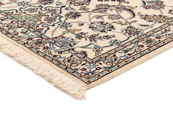 Detail image of 2' 11 x 8' 11 Nain Rug