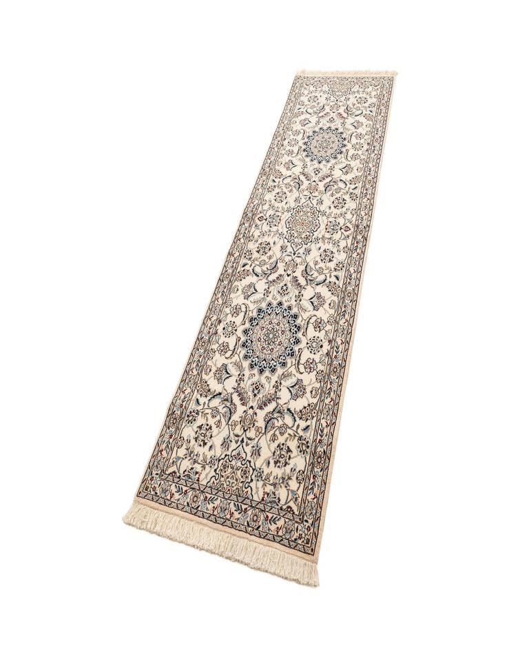 Detail image of 2' 10 x 8' 10 Nain Rug