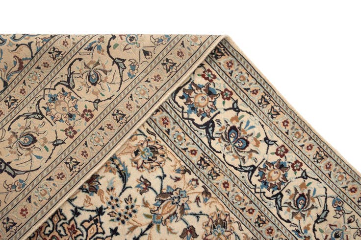 Detail image of 7' 11 x 11' 3 Nain Rug