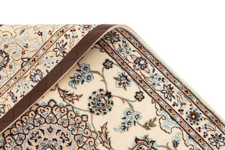 Detail image of 2' 8 x 4' 1 Nain Rug