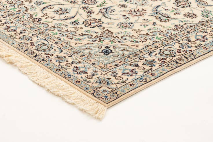 Detail image of 3' 3 x 5' 1 Nain Rug
