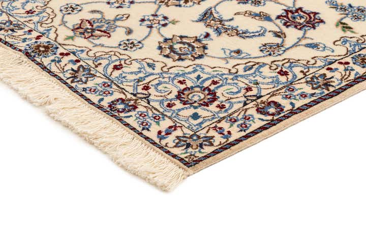 2' 4 x 3' 5 Nain Rug