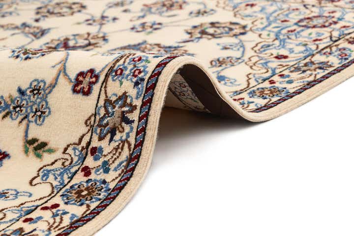 2' 4 x 3' 5 Nain Rug