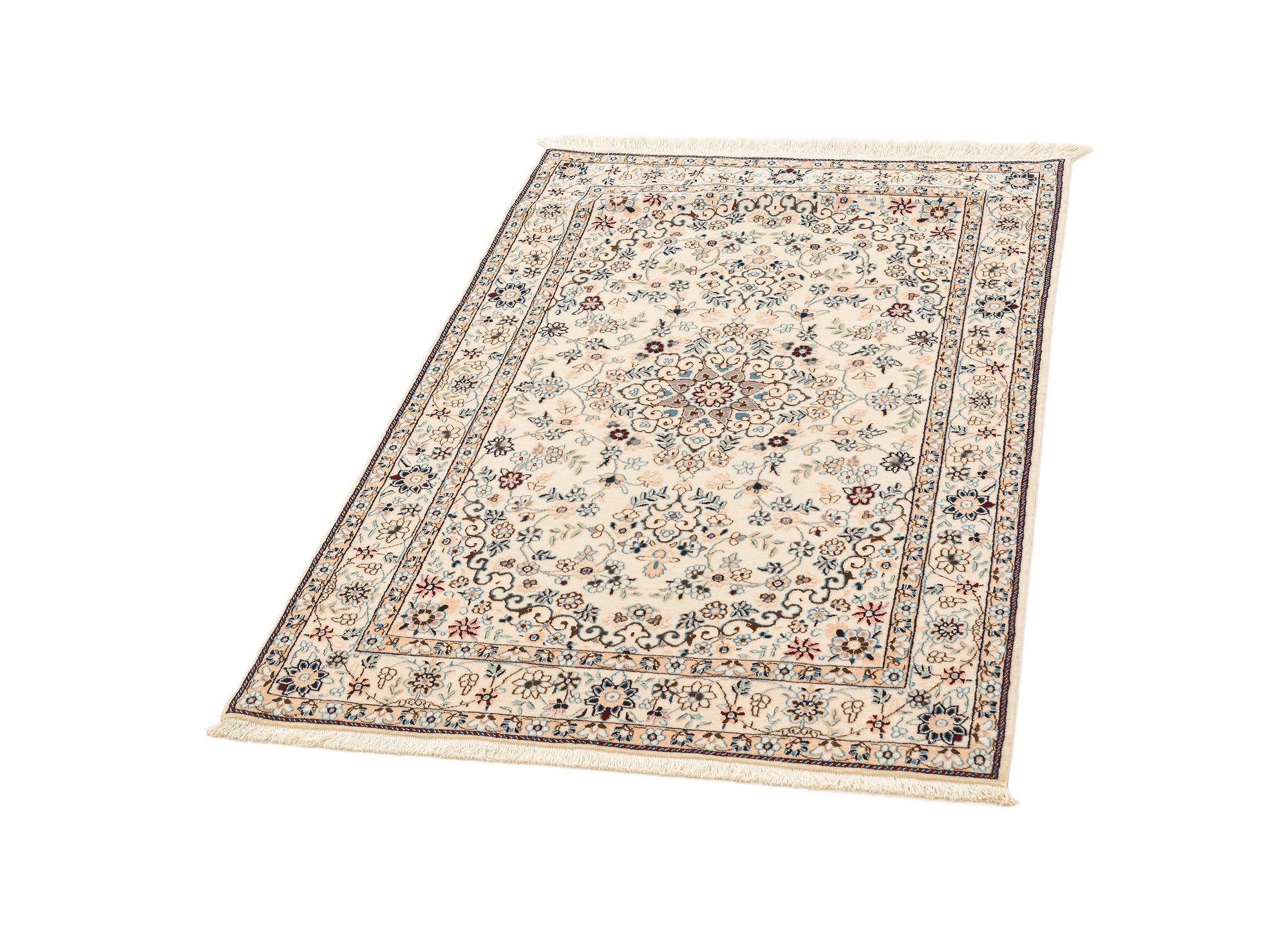 2' 9 x 4' 6 Nain Rug