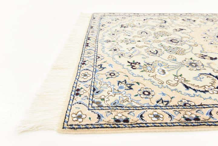 2' 10 x 4' 6 Hand Knotted Nain Persian Rug