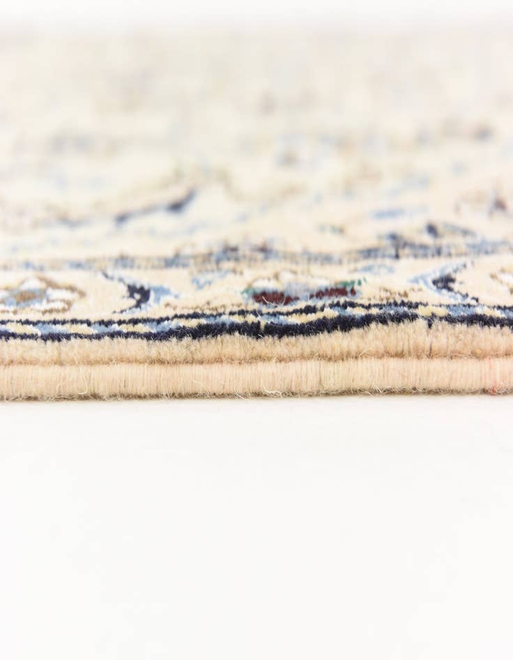 Detail image of 2' 10 x 4' 6 Hand Knotted Nain Persian Rug