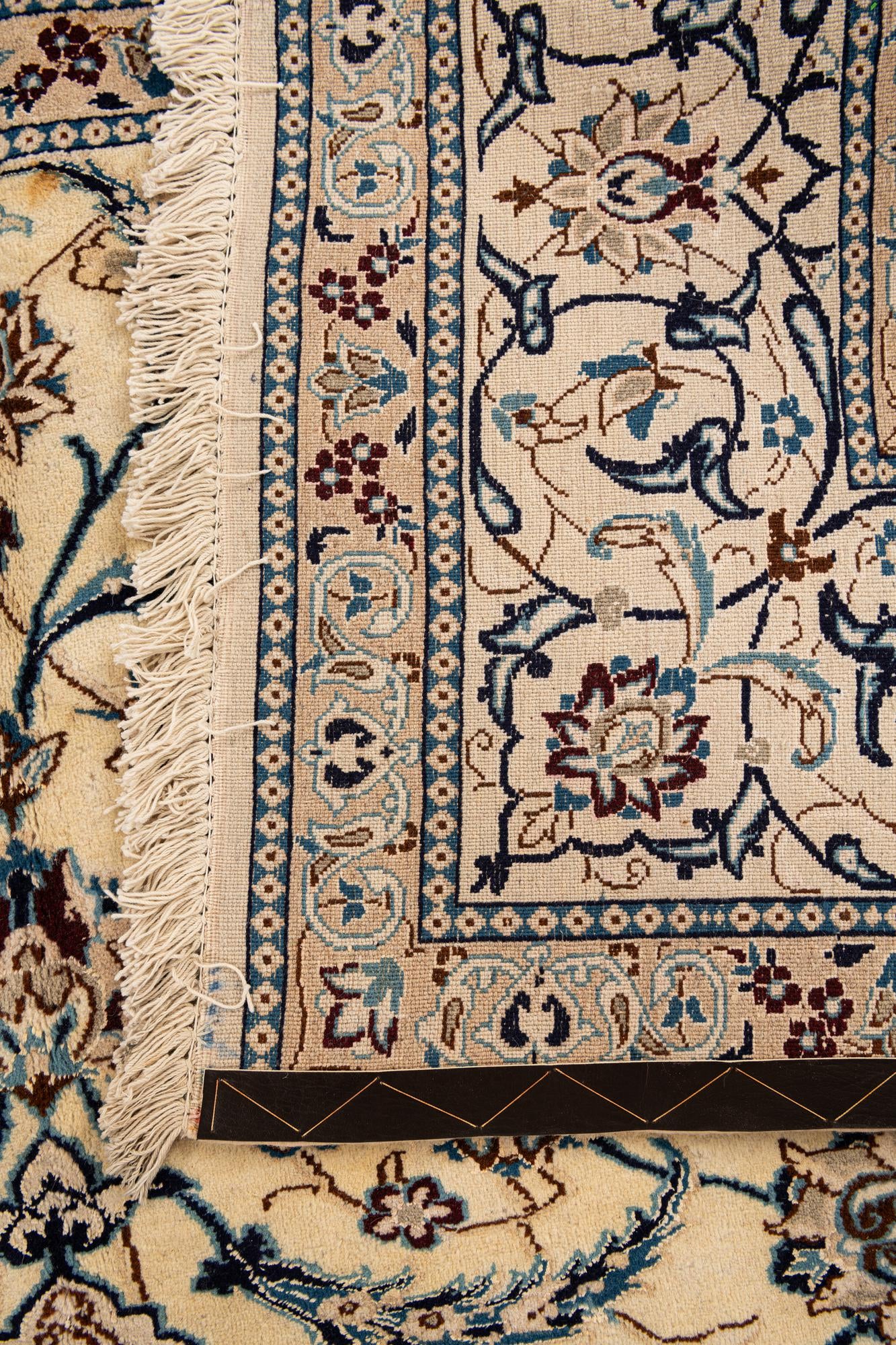 8' x 11' Hand Knotted Nain Persian Rug