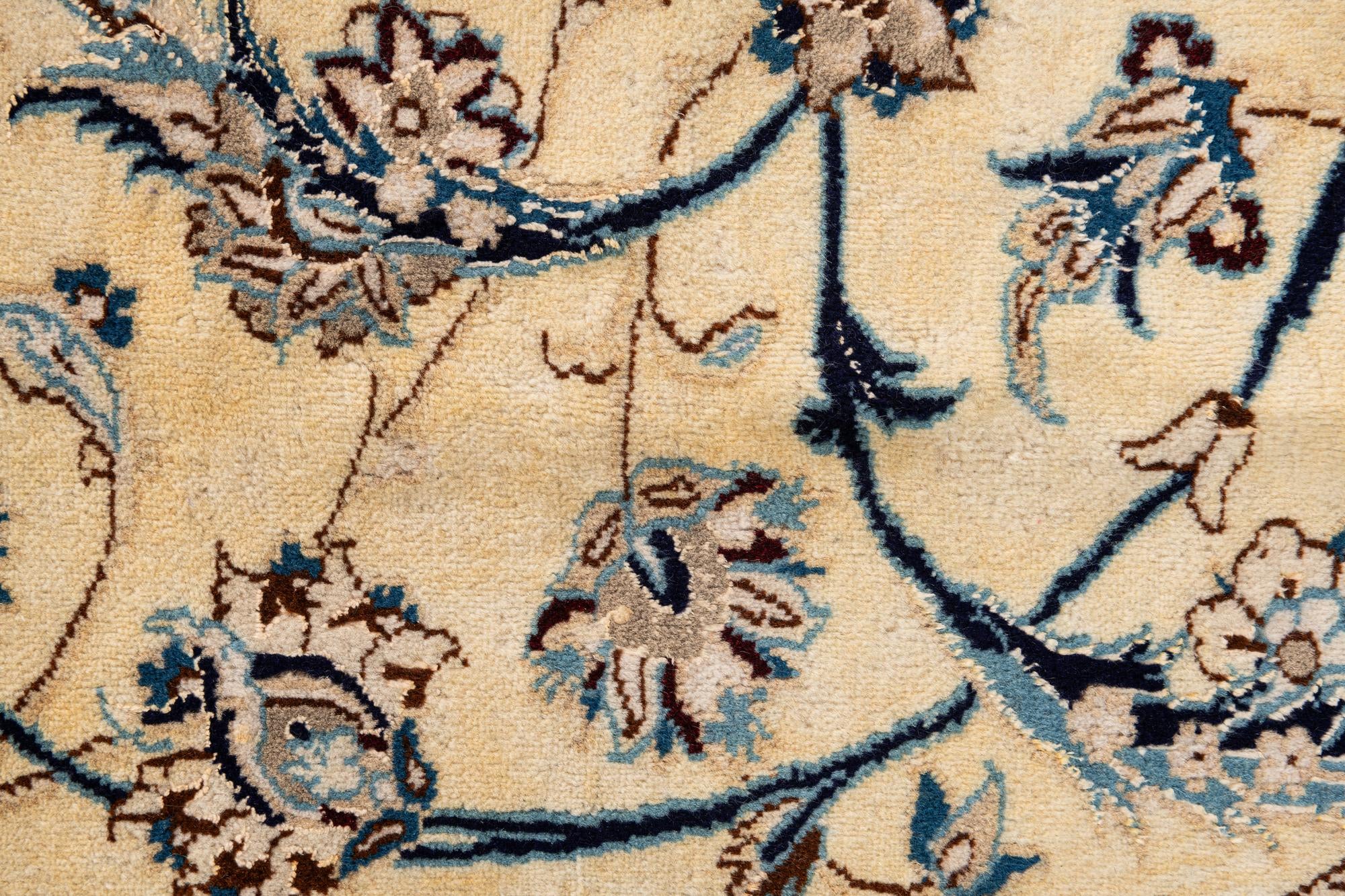 8' x 11' Hand Knotted Nain Persian Rug