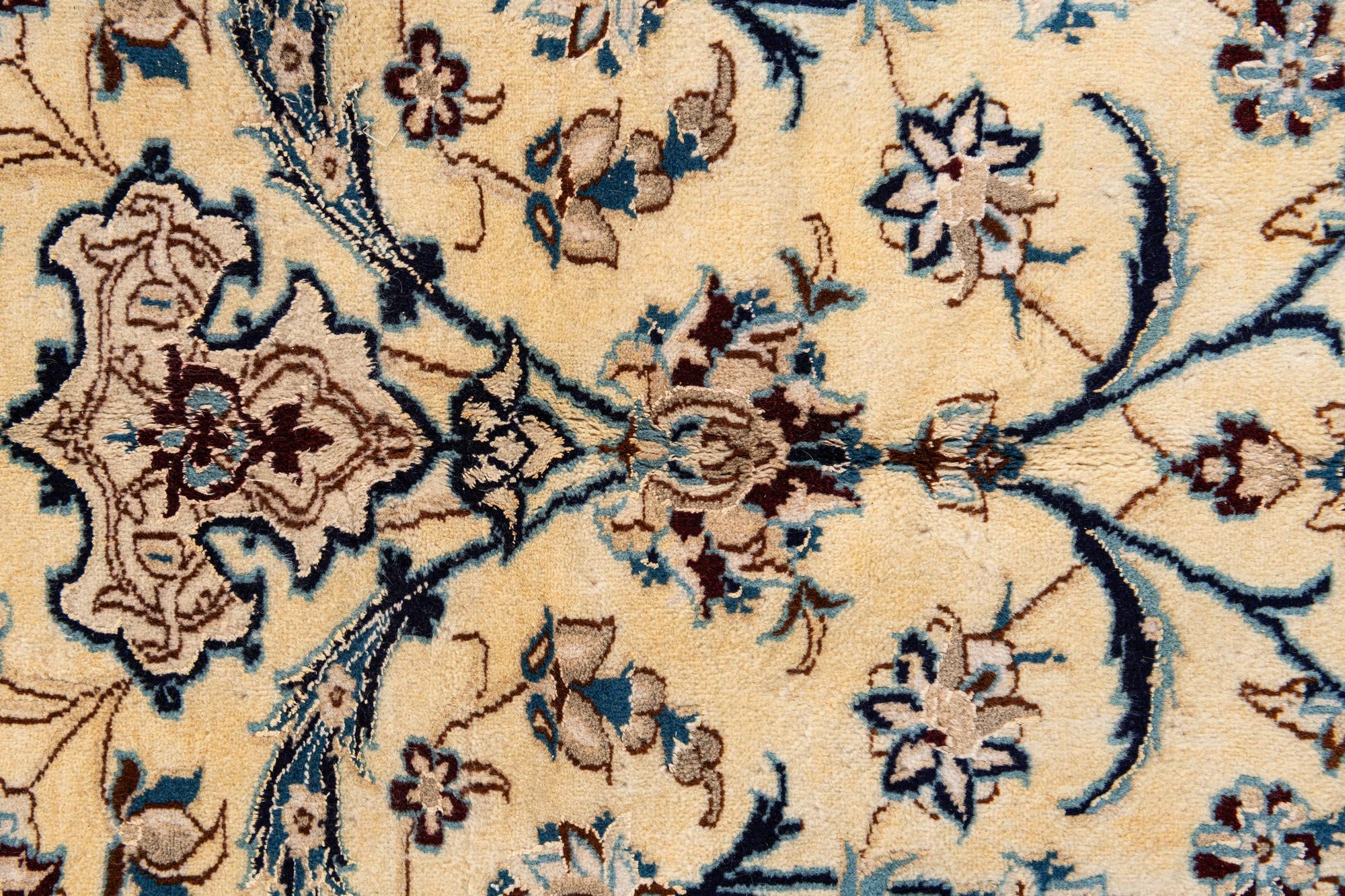 8' x 11' Hand Knotted Nain Persian Rug