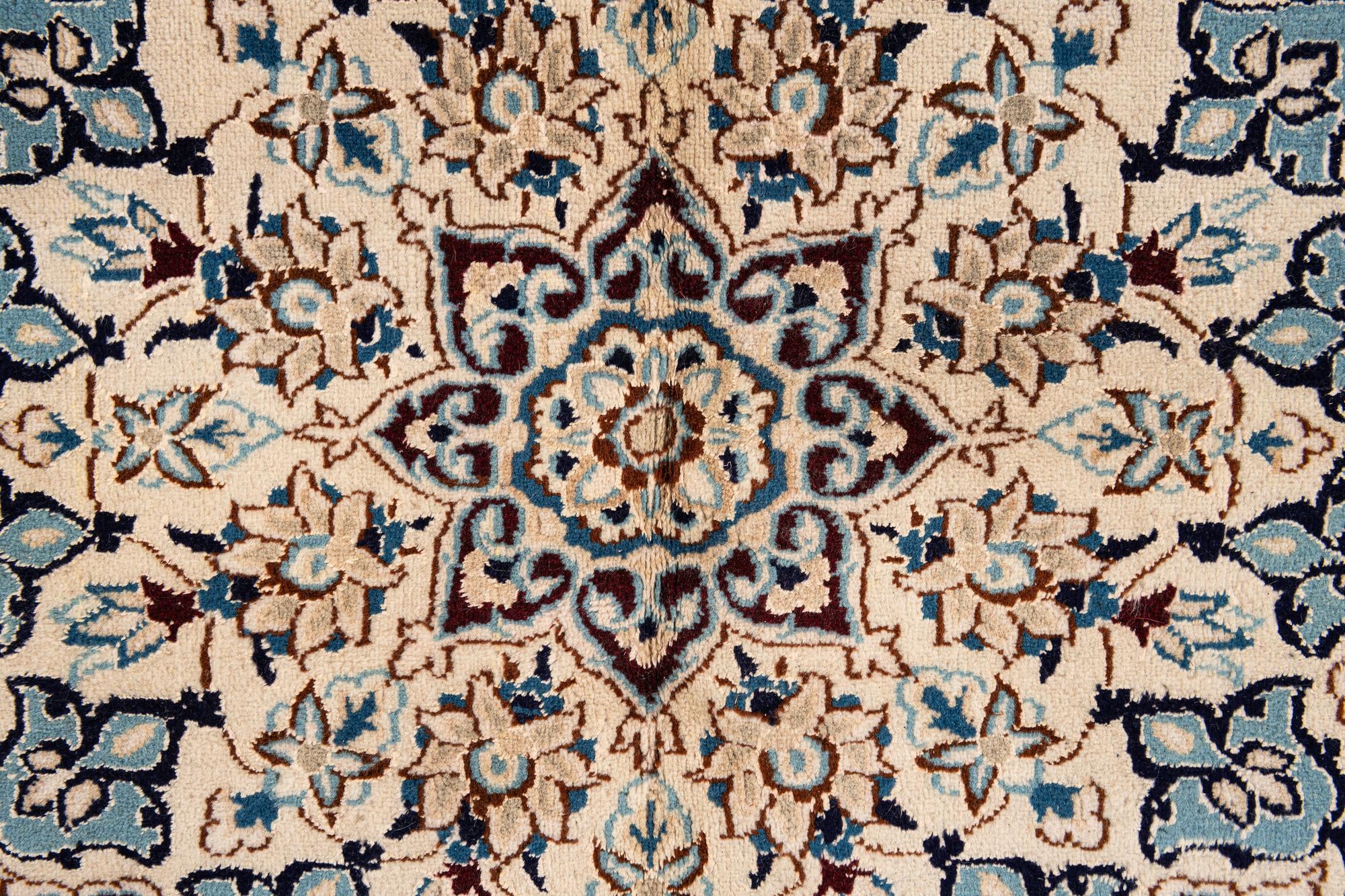8' x 11' Hand Knotted Nain Persian Rug