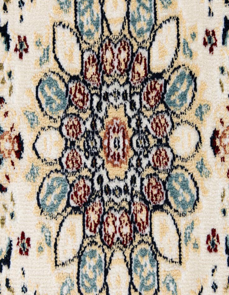 Detail image of 2' 3 x 2' 7 Nain Rug